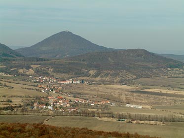 pohled na Milešovku z Hrádku