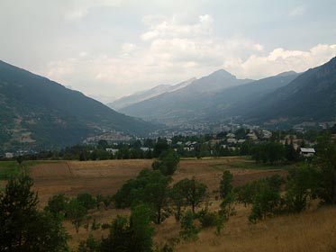 pohled na Briancon a okolí