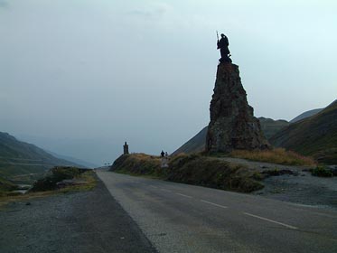 Col du Petit St Bernard, pohled do Francie