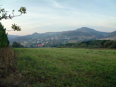 pohled na Jedlovou, Jiřetín pod Jedlovou od Studánky