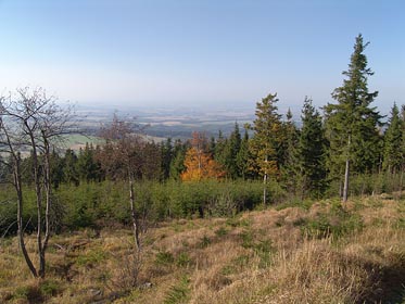 svah Dyleně, pohled na SZ