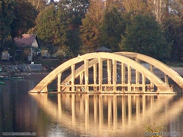 zatopený most u Všeboře
