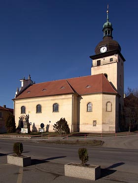 kostel v Unhošti