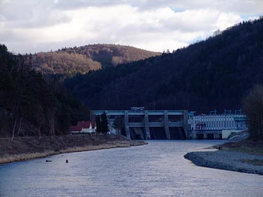 Vltava, hráz v. n. Štěchovice