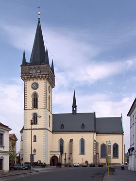kostel ve Dvoře Kralovém
