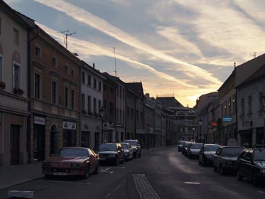 ulice v Kroměříži, soumrak