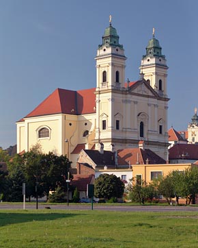 kostel ve Valticích