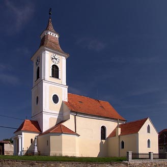 kostel v Lančově