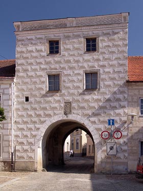brána ve Slavonicích