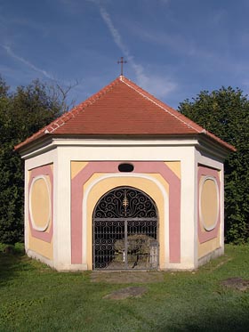 kaple v U Svatého Kamene