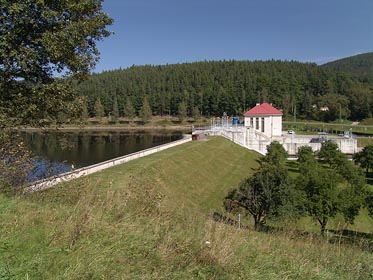 hráz v. n.  Lipno 2