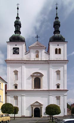 kostel v Březnici