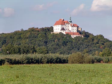 zámek Vysoký Chlumec