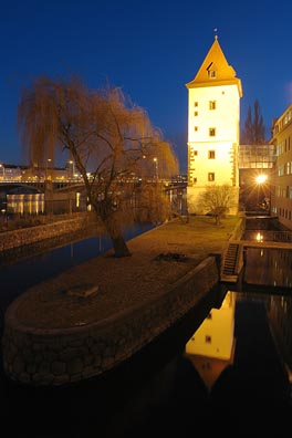 věž u Vltavy