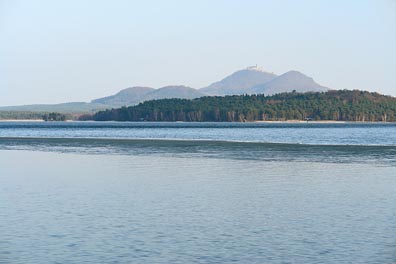 Máchovo jezero, Bezděz