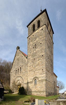 kostel ve Vyskeři