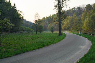 údolí Strenického potoka nad Skalskem