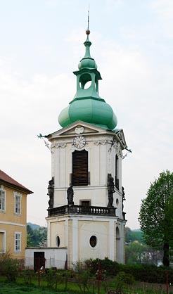 věž v Horní Polici