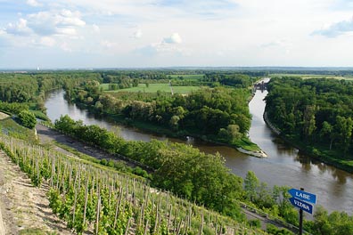 soutok Labe, Vltavy, plavební kanál