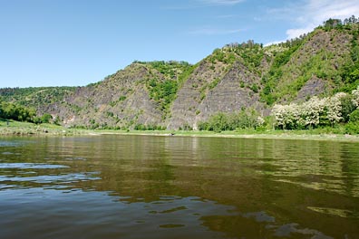 Vltava nad Zbraslaví