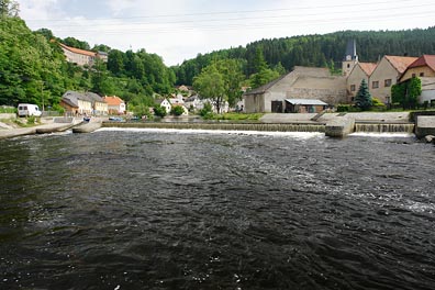 Vltava, jez v Rožmberku nad Vltavou