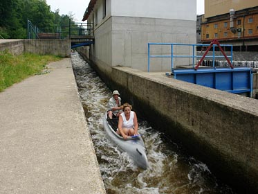 retardérka ve Větřní, vodáci