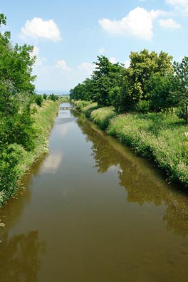 Metuje u Slavětína - nová řeka