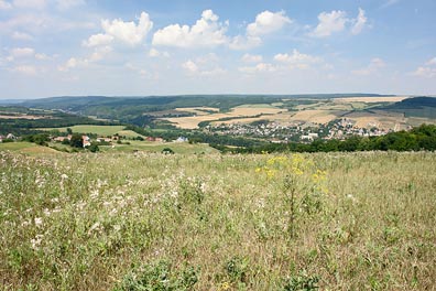 pohled od Zdejciny na SZ