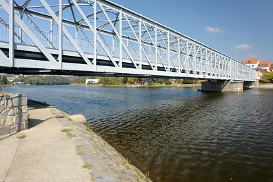 most v Týnu nad Vltavou