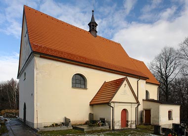 kostel v Boušíně