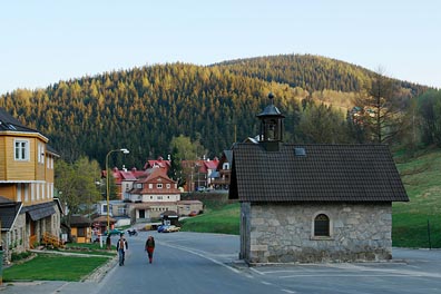 Pec pod Sněžkou, kaplička, Slatinná stráň