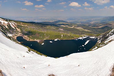 jezero Wlk. Staw, zbytky sněhu