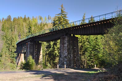 železniční most v Údolí naděje