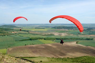 Paraglidisti u Rané