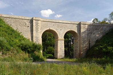 železniční viadukt u Nového Mlýna