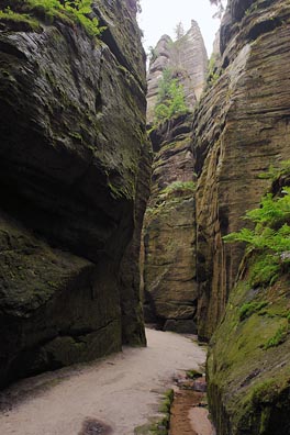 Teplické skály, průchod