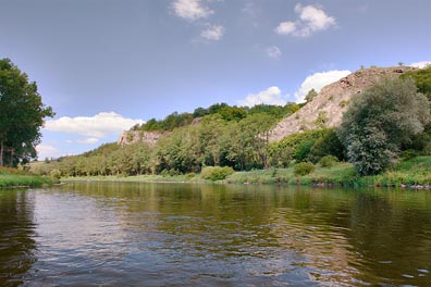 Berounka pod Tetínem