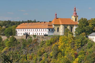 klášter v Rabštejně nad Střelou