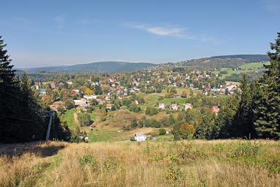 pohled z Olověného vrchu na Bublavu - na SZ