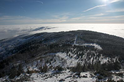 pohled z Ještedu na Černý vrch