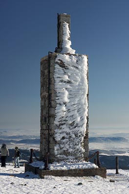 památník na Sněžce
