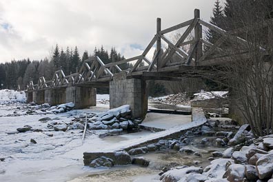most přes Vydru