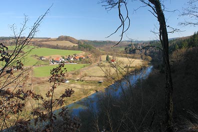 Sázava a okolí nad Českým Šternberkem