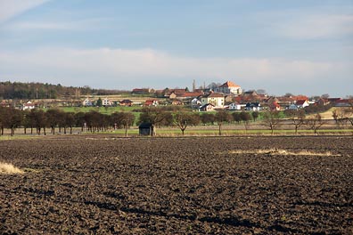 pohled na Hlavenec od Kostelního Hlavna