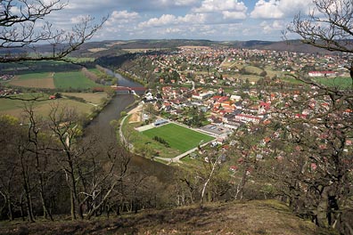 Berounka, Mokropsy, Vráž