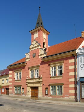 radnice v Unhošti