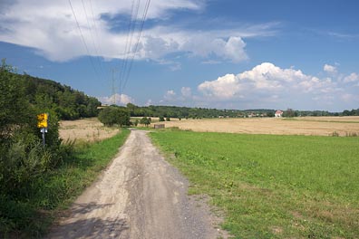 cesta, krajina u Kochánek