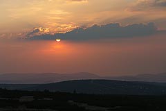 podvečer, pohled na Jizerské hory z Krkonoš