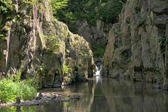 Zbirožský potok, vodopád v Jezírkách