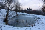 jezírko na Petříně, Pražský hrad
